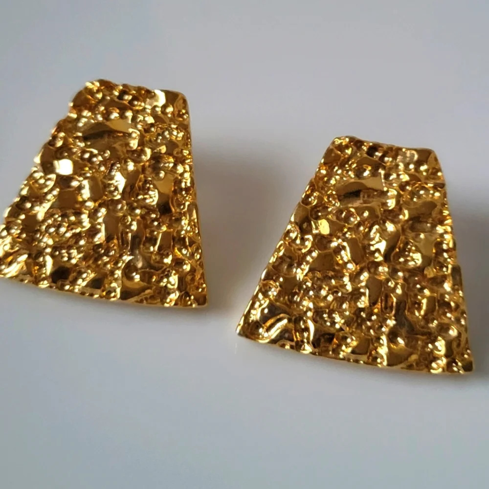Vintage Goldtone Earrings • Nugget Texture • Pierced • 70s/80s